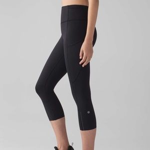 COPY - Lululemon Fast & Free Crop II *Nulux 19"